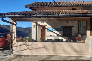 toldo para porche con ventana tolosa, gipuzkoa